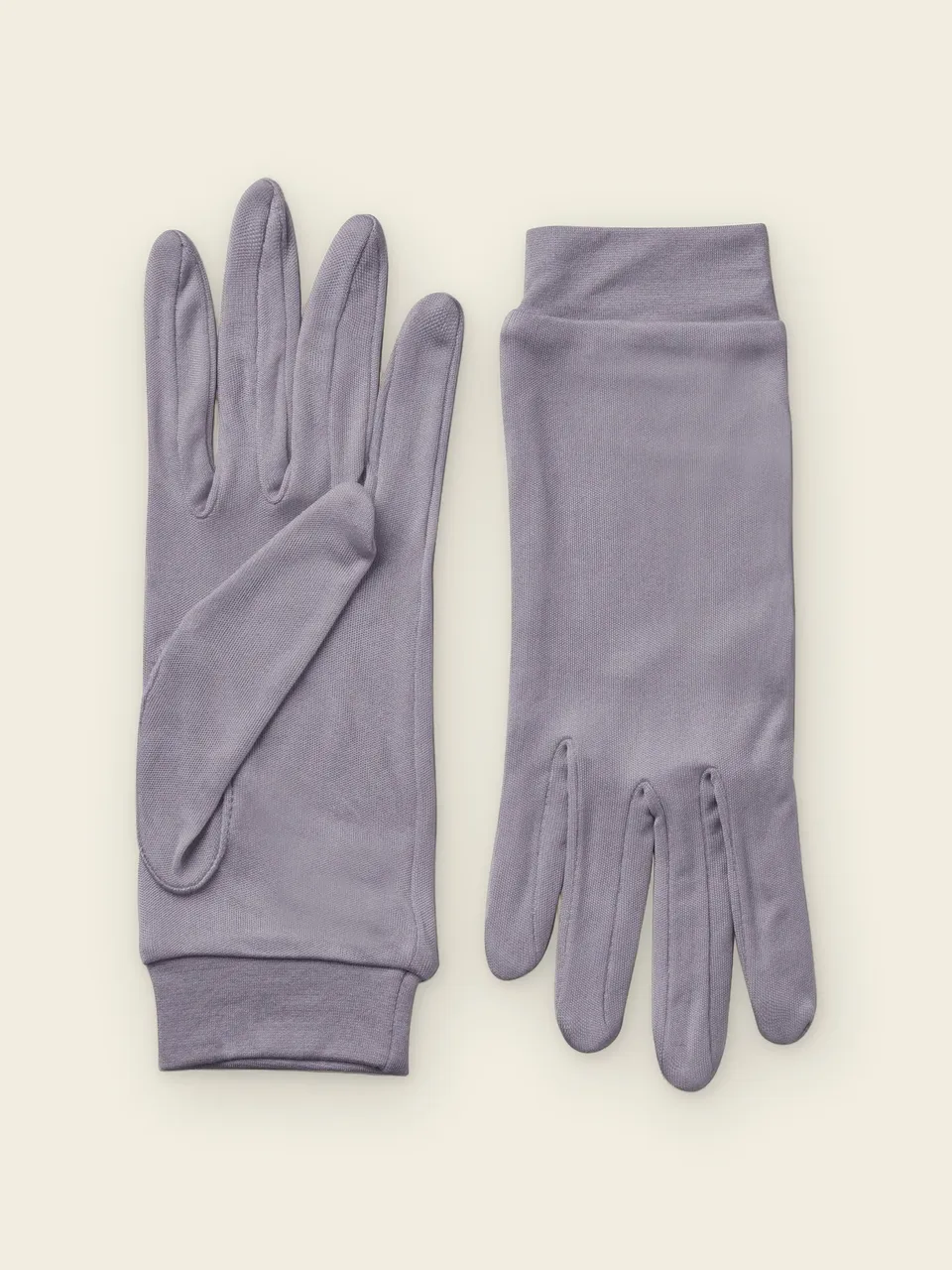 22 Momme Mulberry Silk Knit Gloves, on an oat backdrop