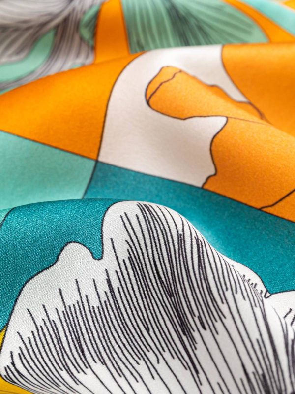 “Four-color Flower” Silk Bandana Scarf