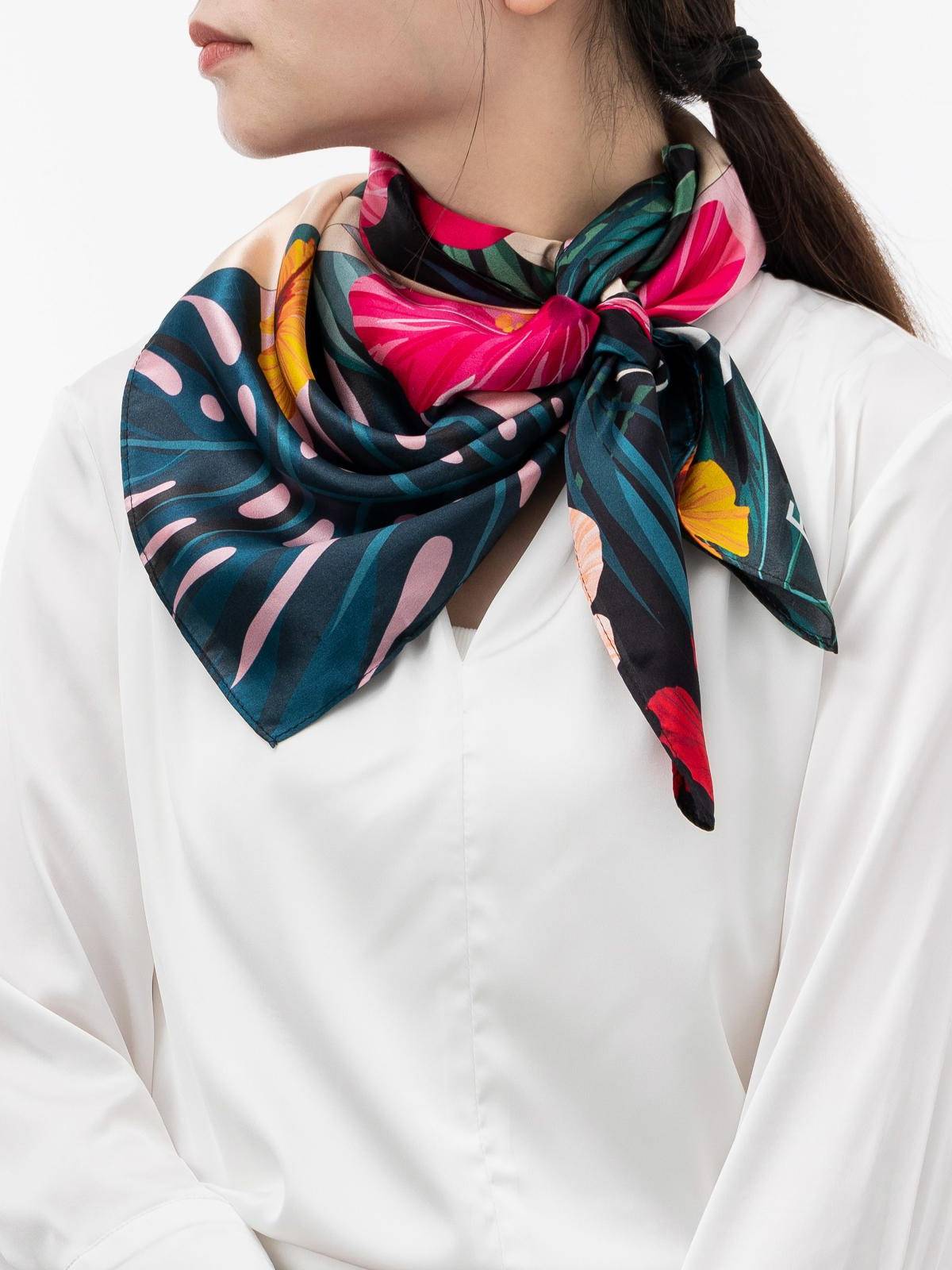How Can You Tell If A Scarf Is 100% Silk? - Muriersilk
