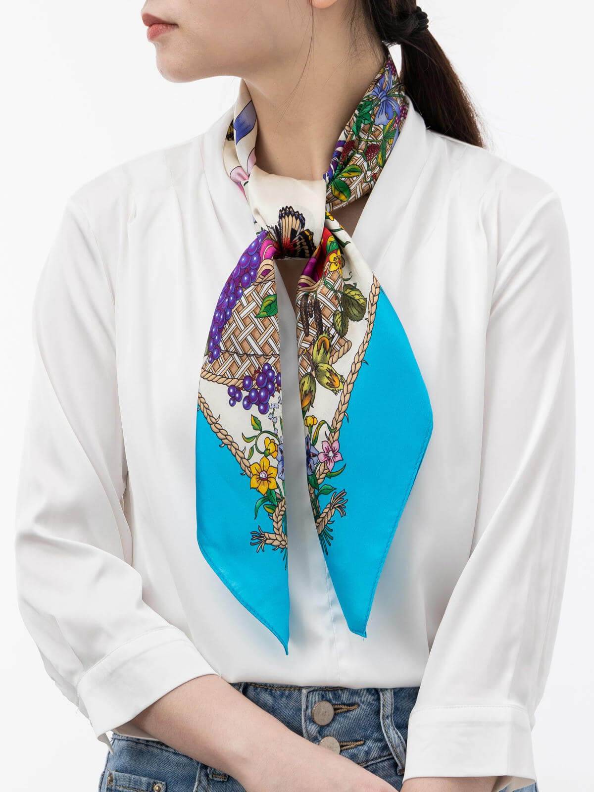 How To Wear A Square Silk Scarf With A Shirt - Muriersilk