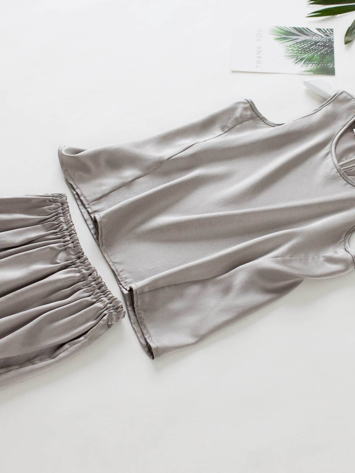 Why are silk pajamas so expensive? - Muriersilk