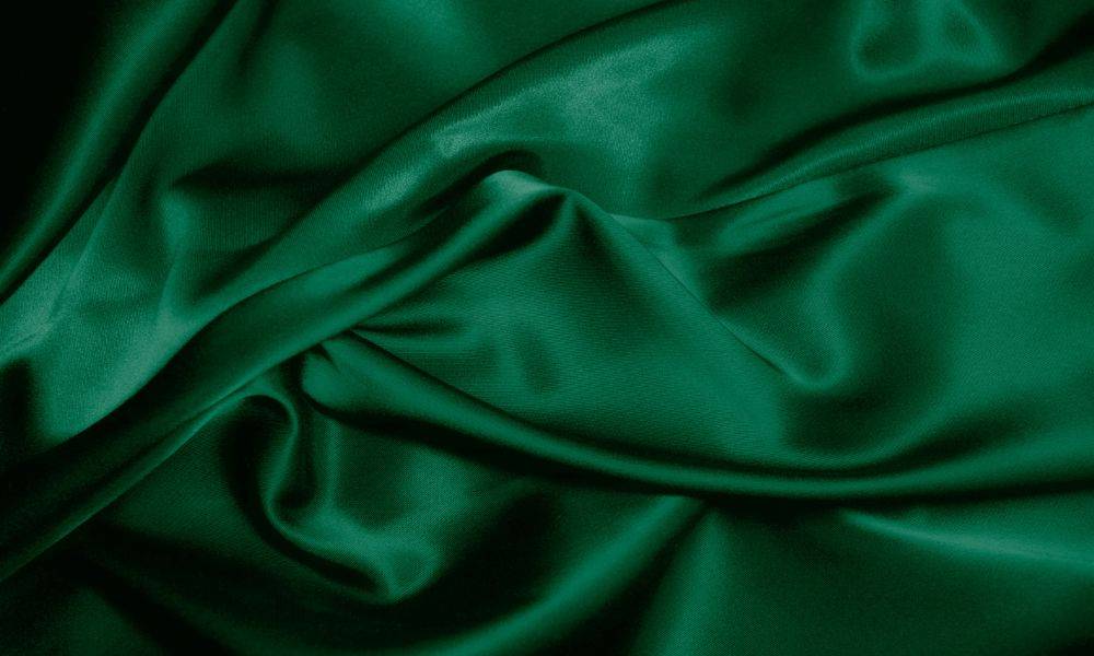 Can I Wear A Silk Bonnet With Wet Hair for Muriersilk can i wear a silk bonnet with wet hair a detailed analysis