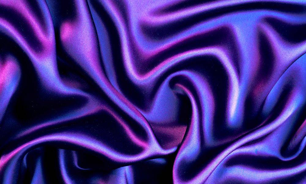 How To Tie A Silk Scarf For Sleep: A Step-by-Step Guide for Hair Protection for Muriersilk choosing the right silk scarf for sleep