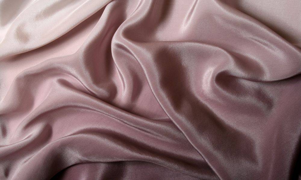 How To Wear A Silk Scarf On Your Head: Simple Tips for a Stylish Look for Muriersilk incorporating silk scarves into your daily wardrobe