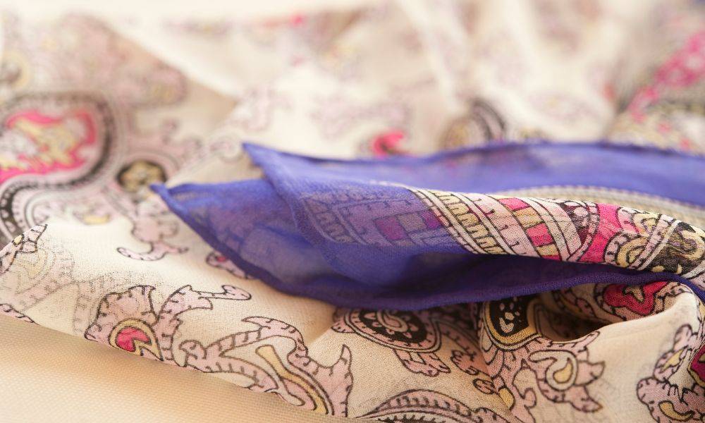 The Best Way to Tie a Silk Scarf on Your Head for Sleeping for Muriersilk maintaining your silk scarf for longevity