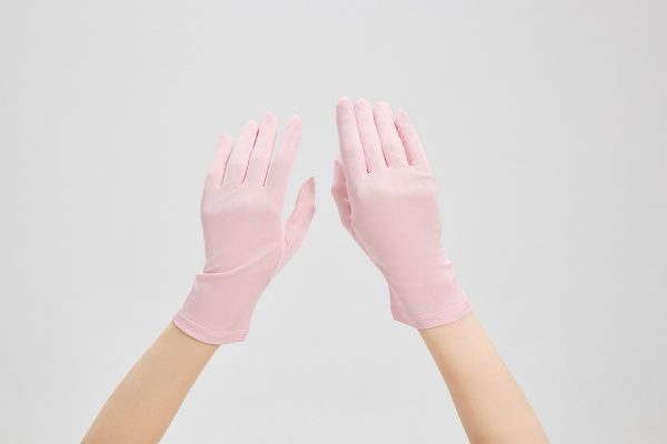 Wrist-Length Silk Gloves for Women