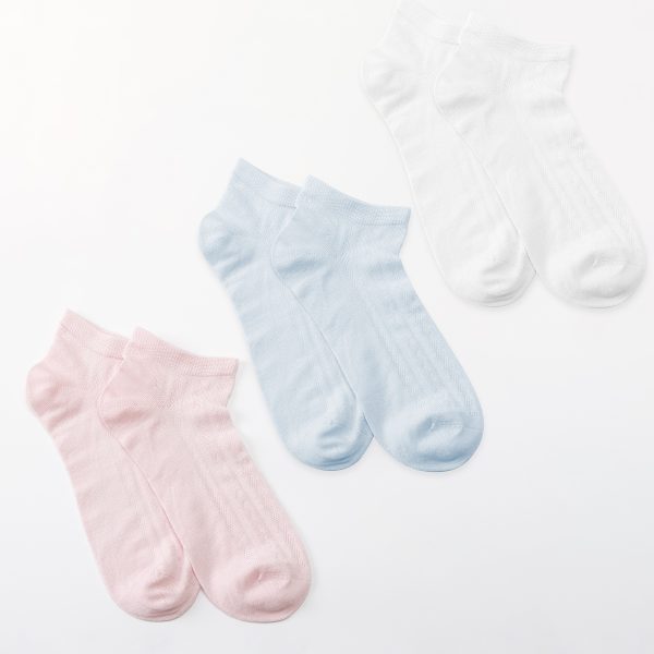 MSSS005P3-01-01 Silk Socks for Girls and Women 3 Pack